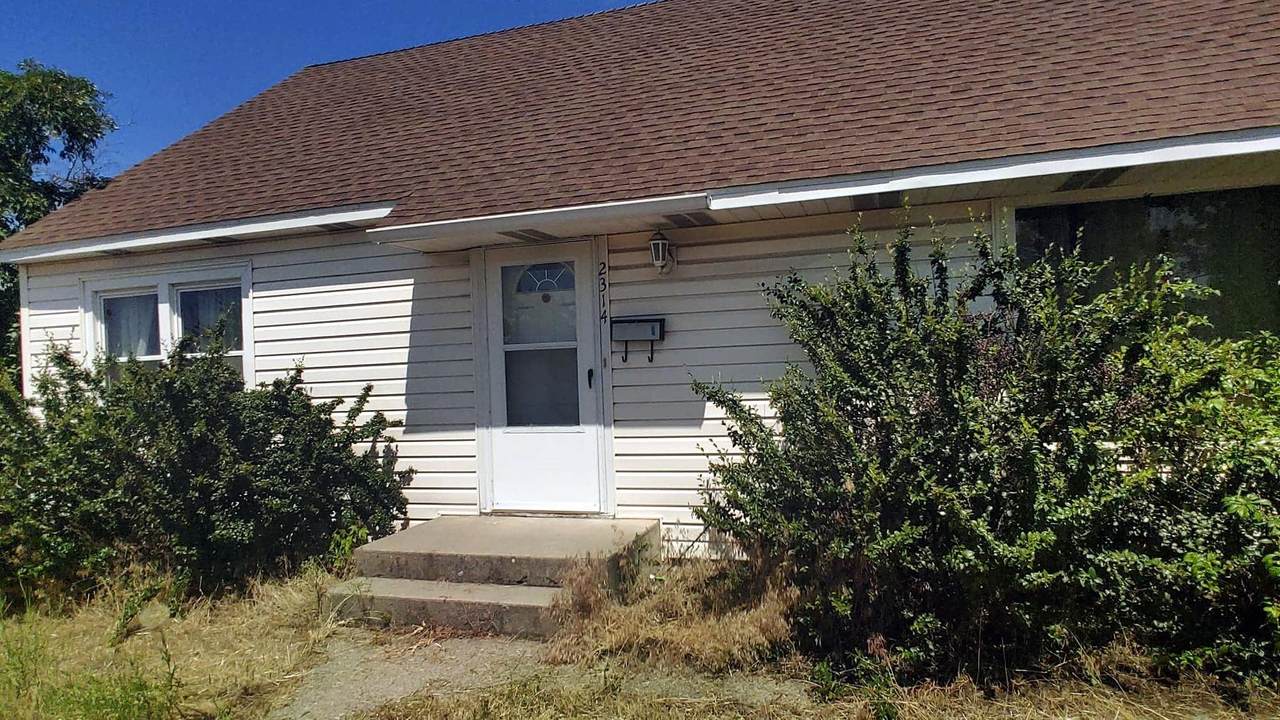 2314 Wellesley St - Photo 1