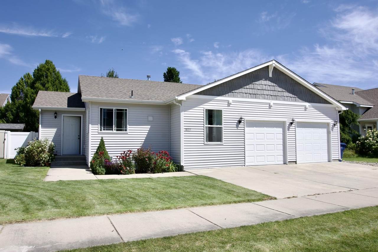 18115 Shannon Ave - Photo 1