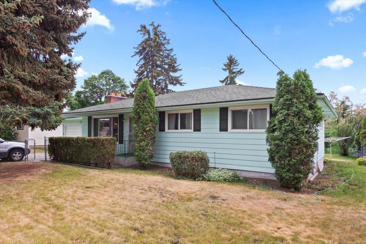 13924 Valleyway Ave - Photo 1