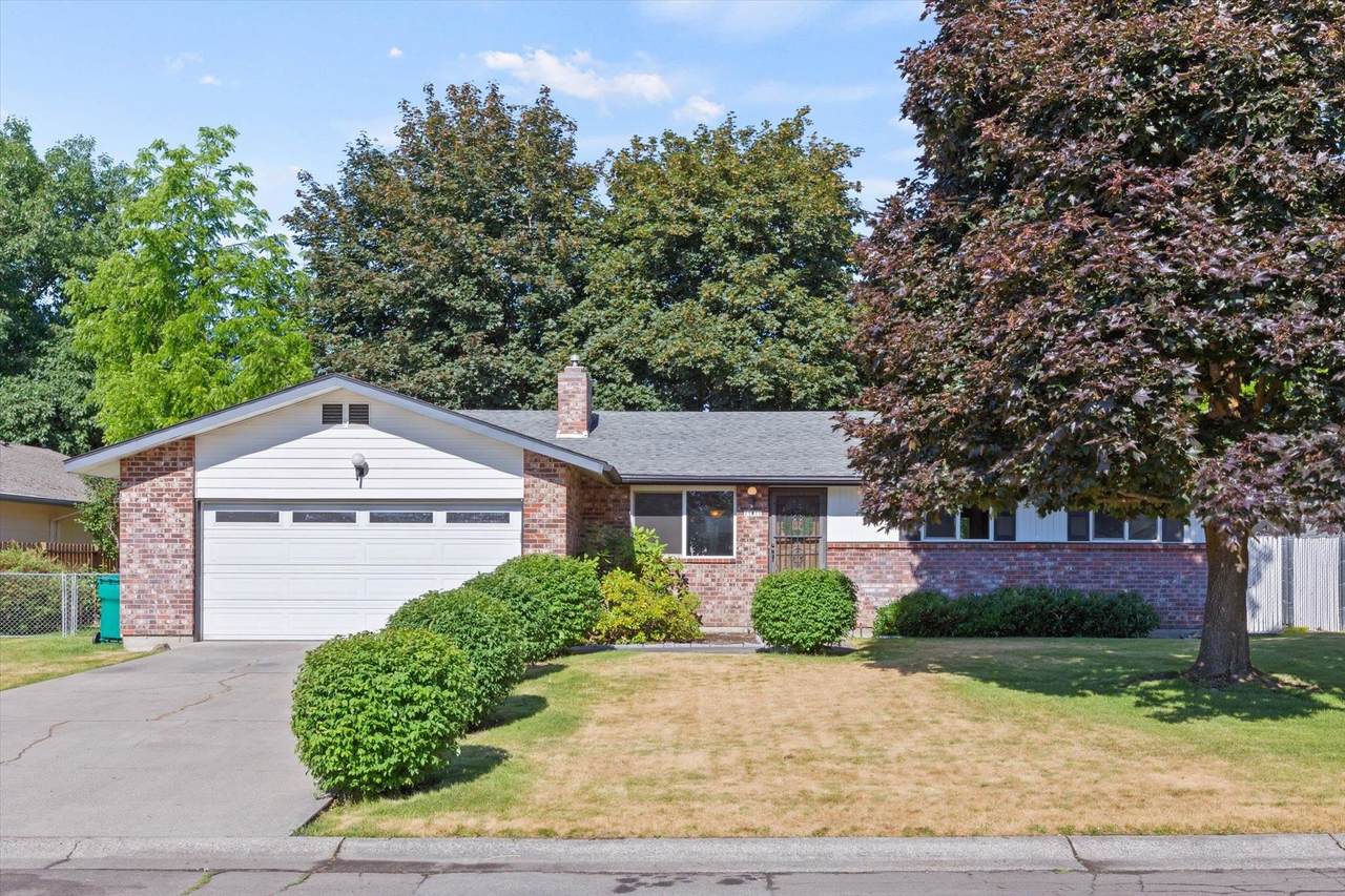11911 Stevens Ct - Photo 1