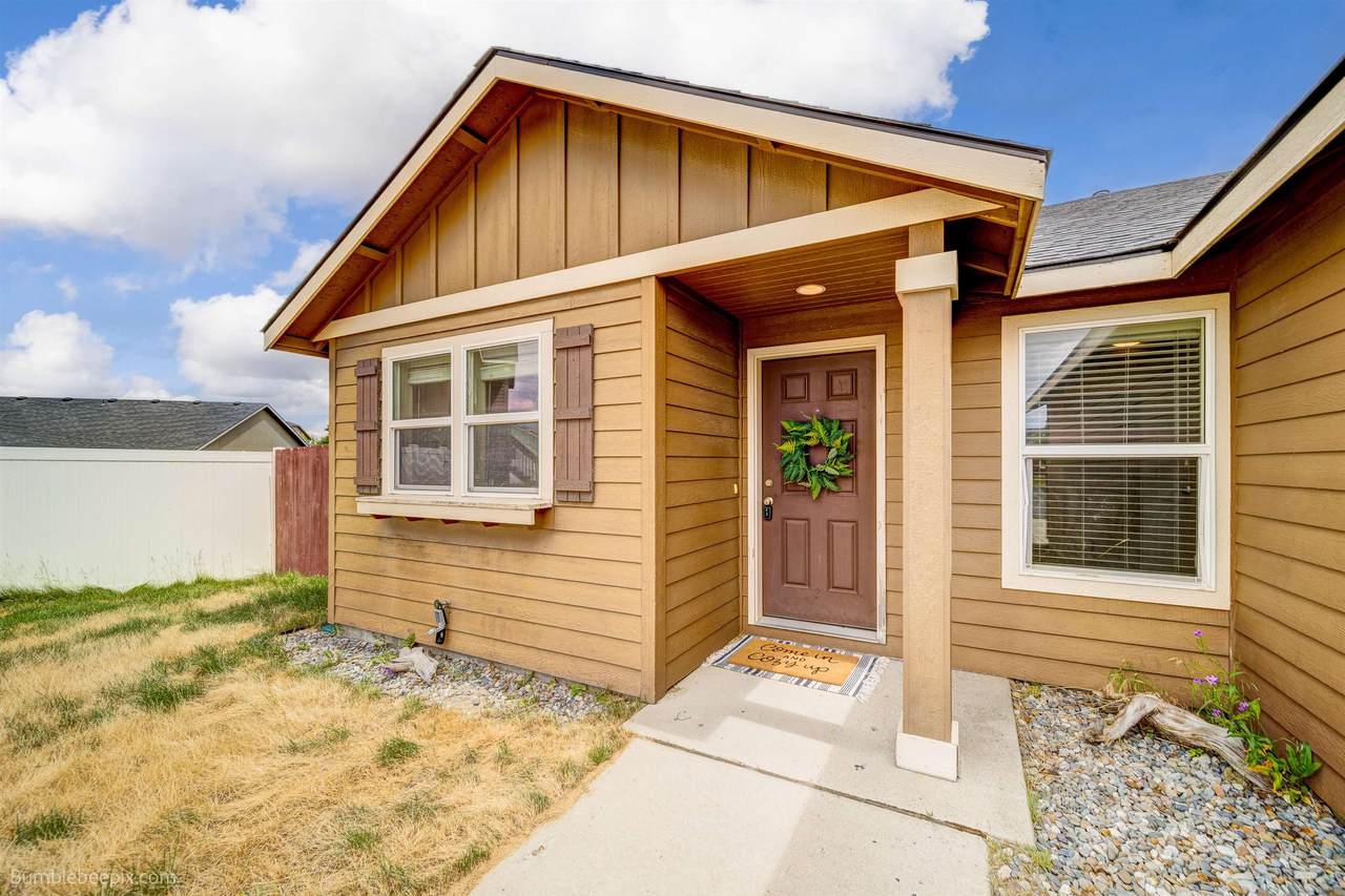 12410 Pacific Ct - Photo 1