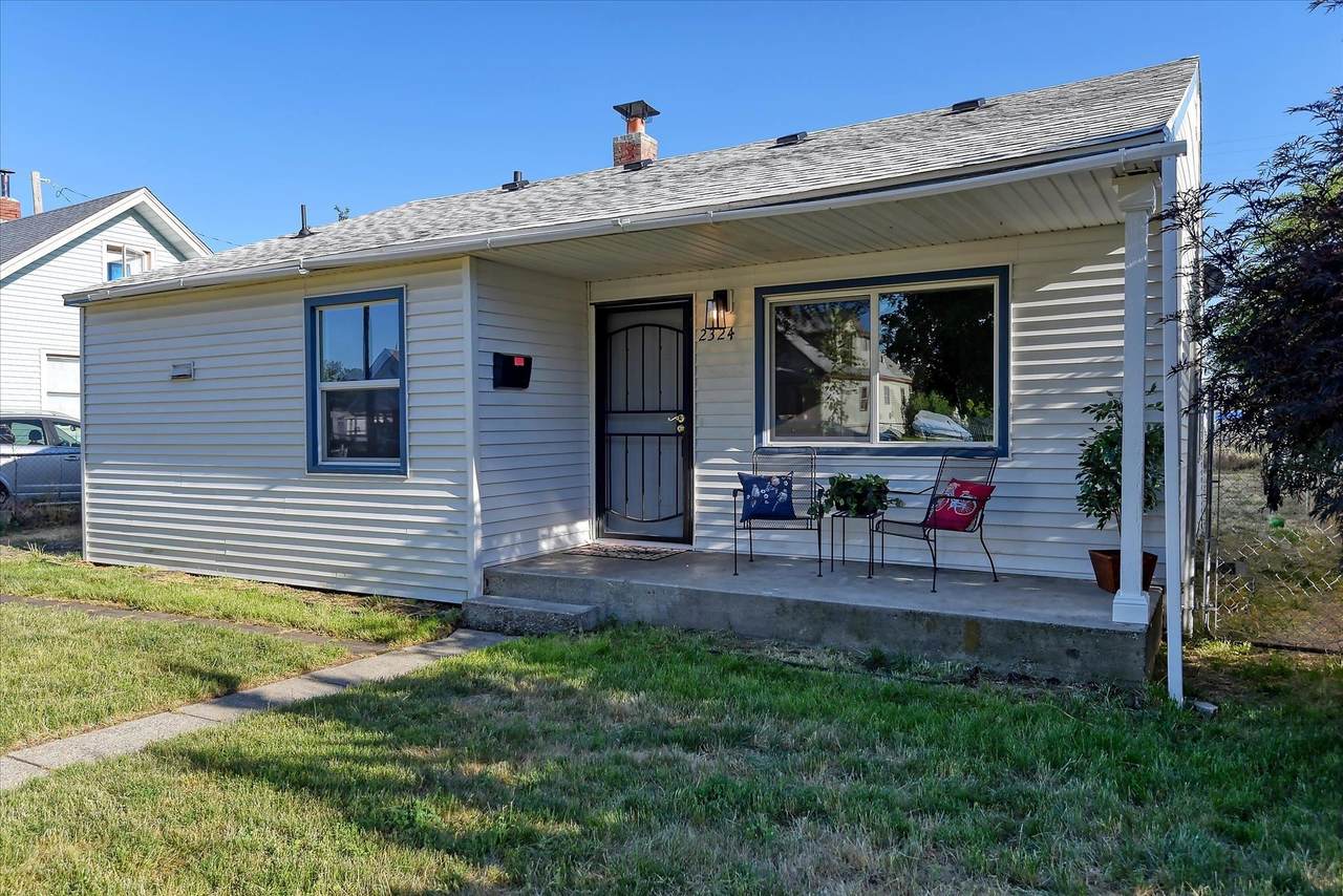 2324 Sanson Ave - Photo 1