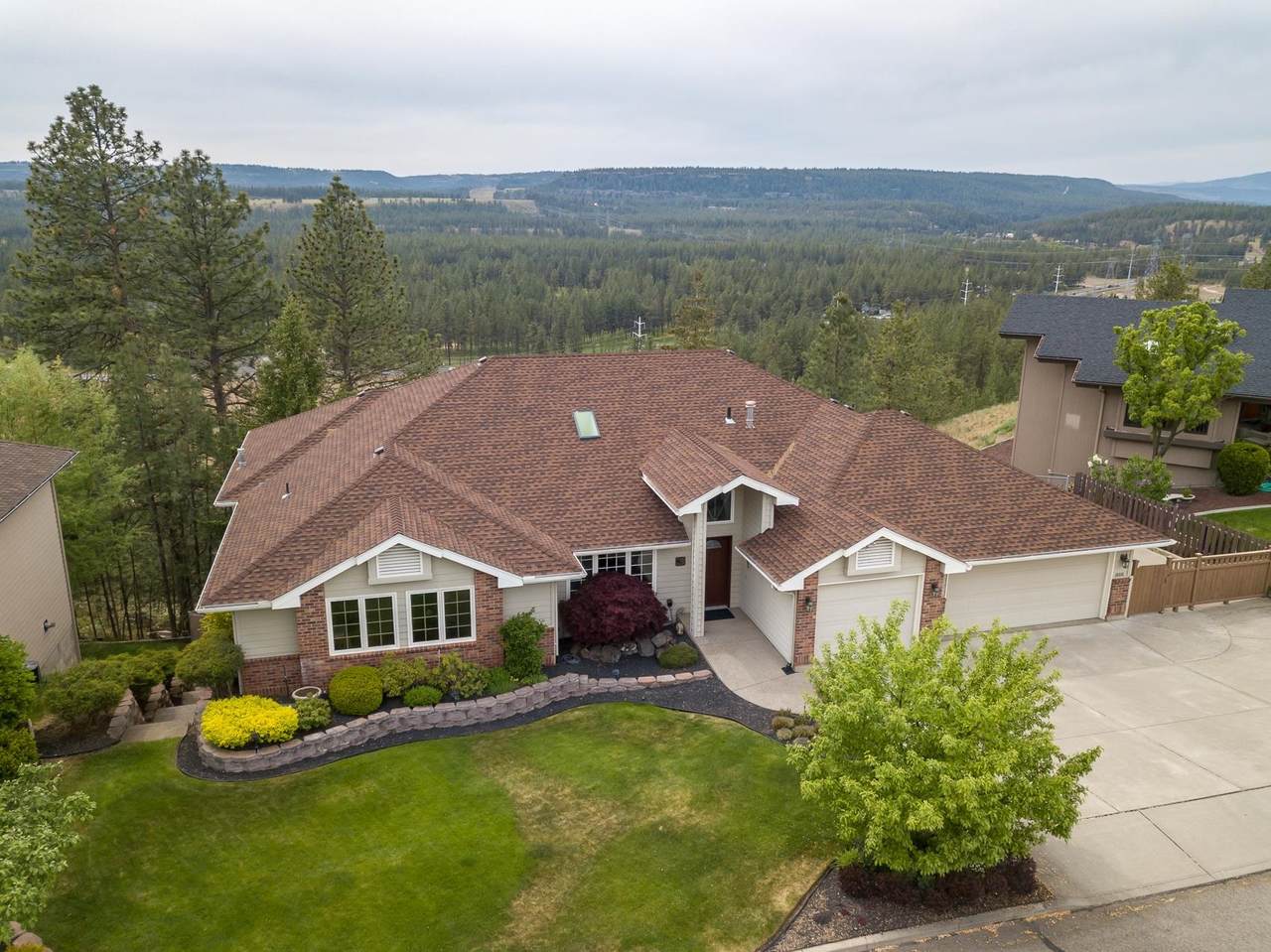 10001 Comanche Dr - Photo 1