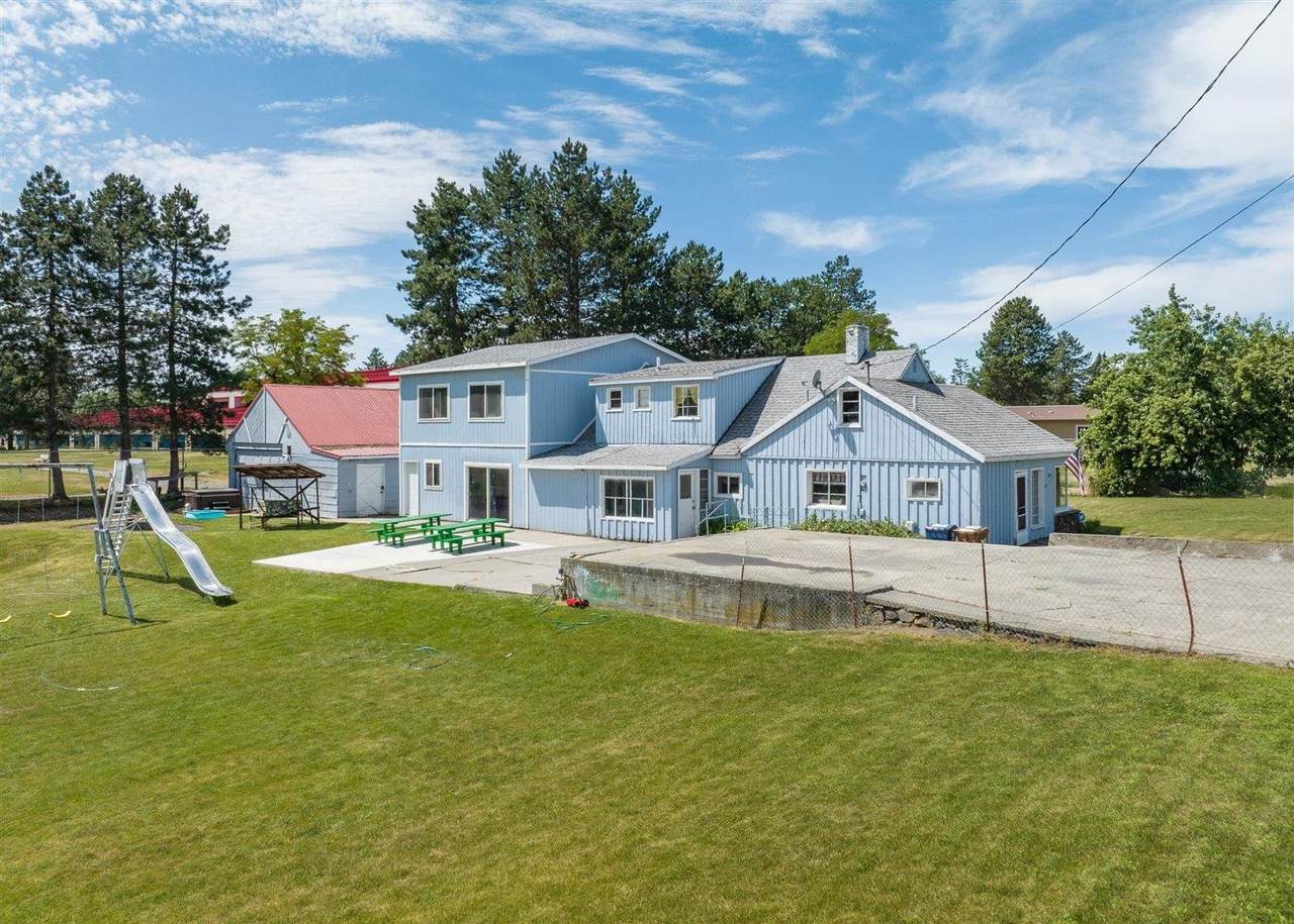 1648 Rowan Ave - Photo 1