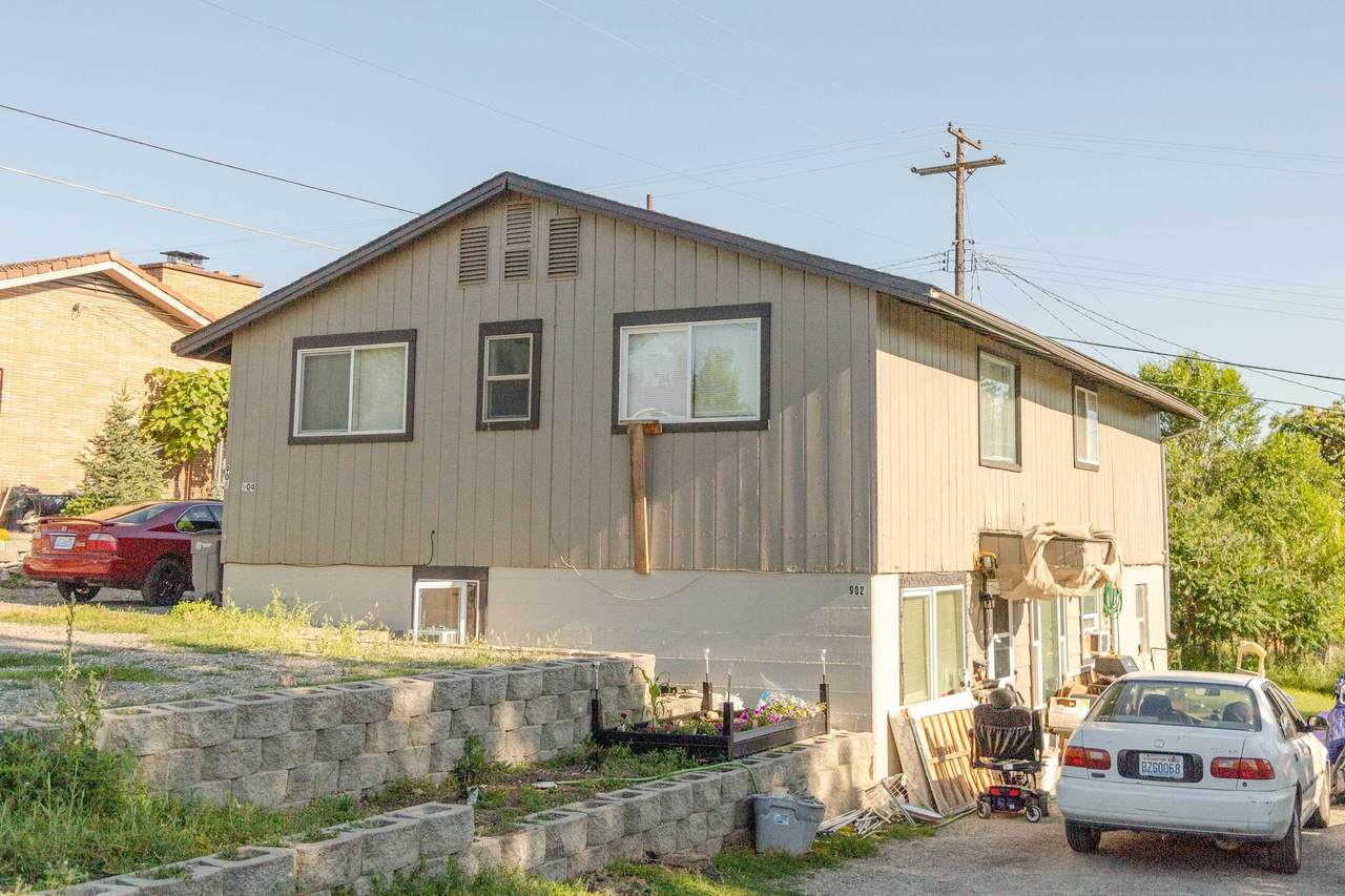 906 Elep Ave - Photo 1