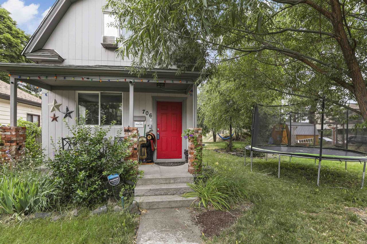 706 Sheridan St - Photo 1
