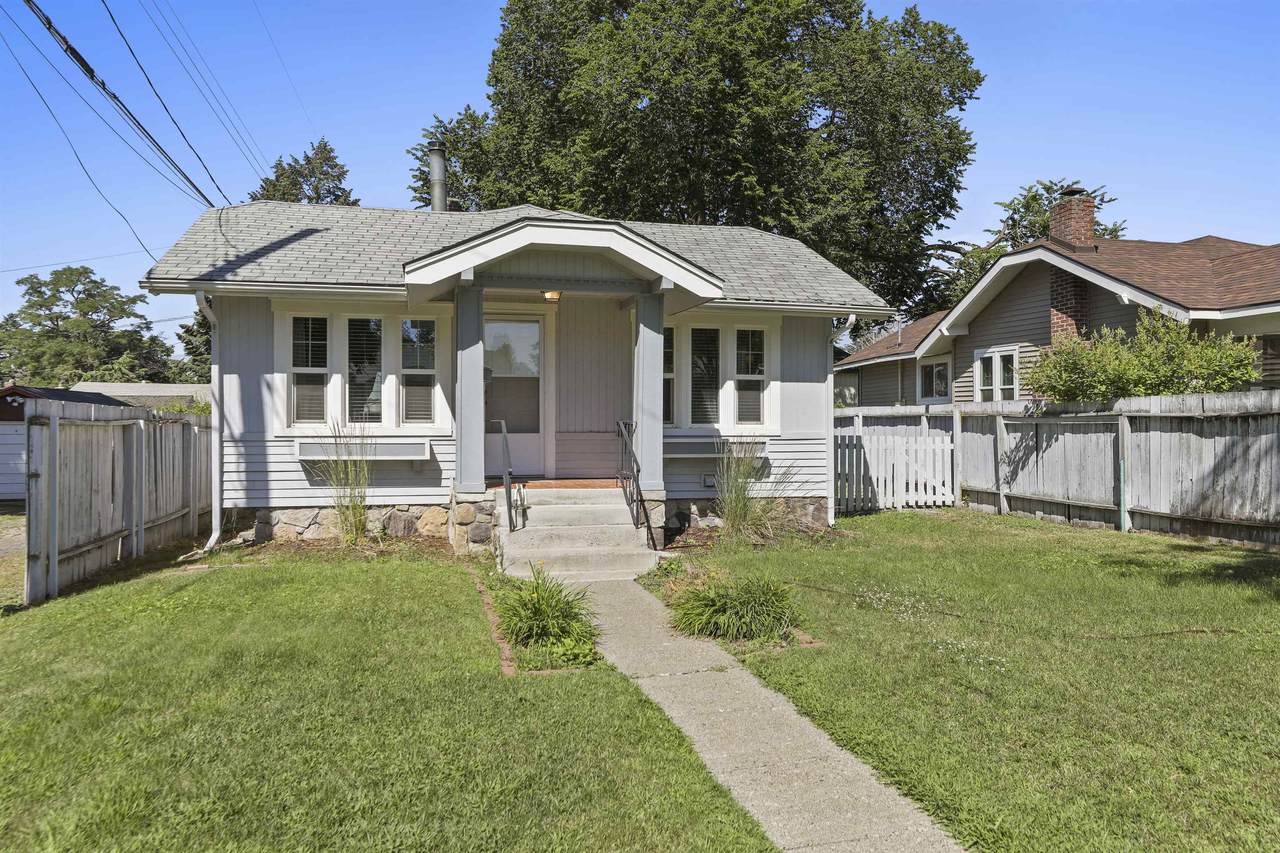 3817 E St - Photo 1