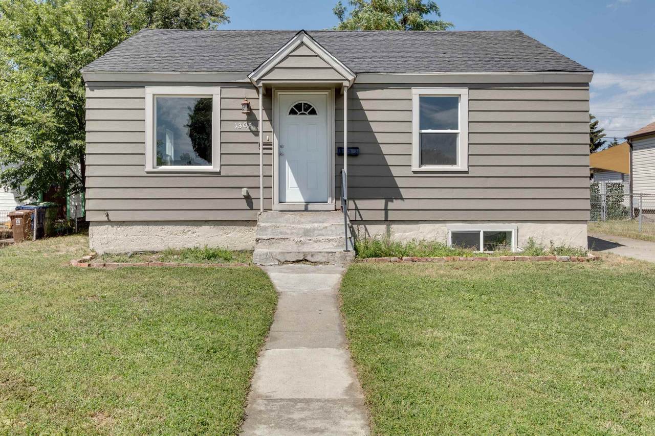 1307 Glass Ave - Photo 1