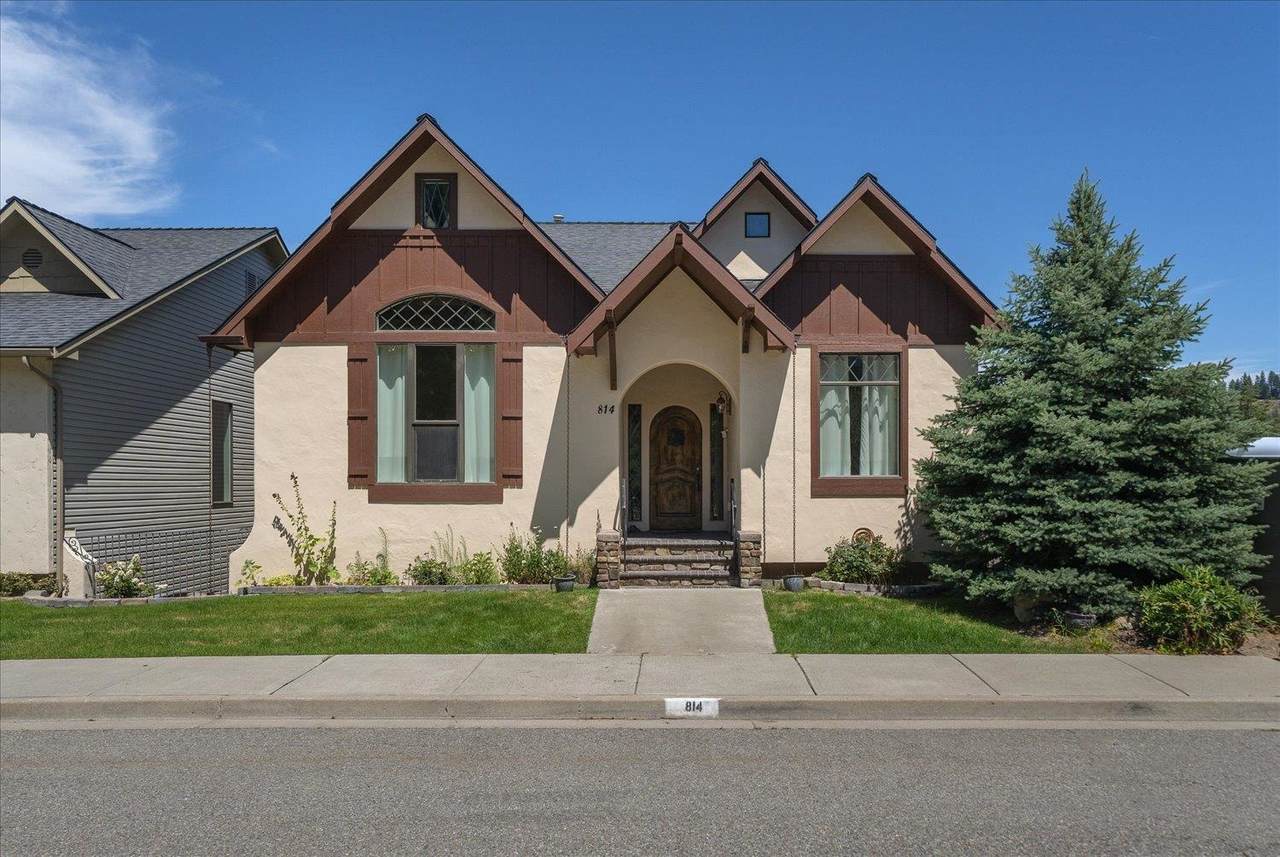 814 Bolan Ave - Photo 1