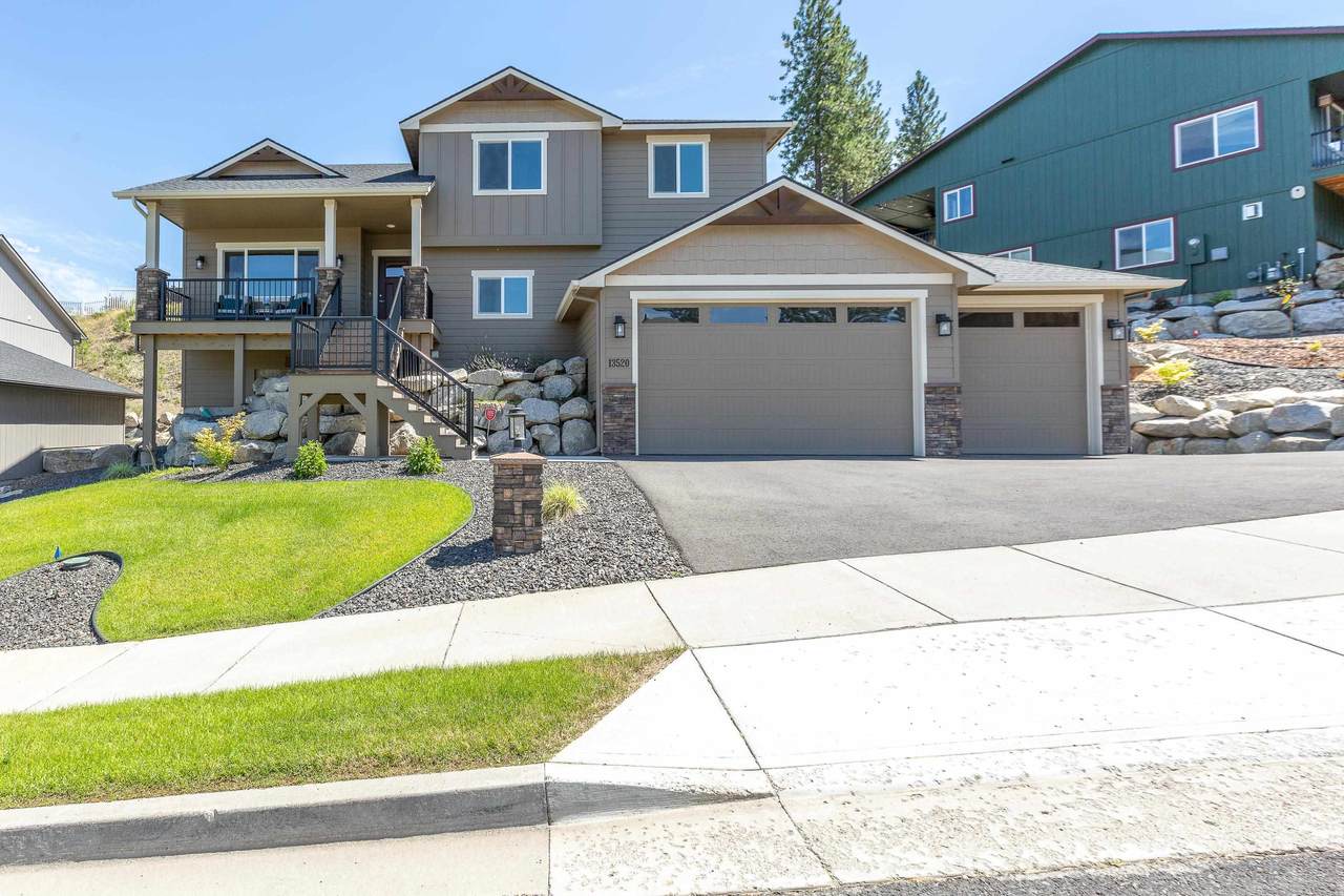 13520 Mayfair Ln - Photo 1