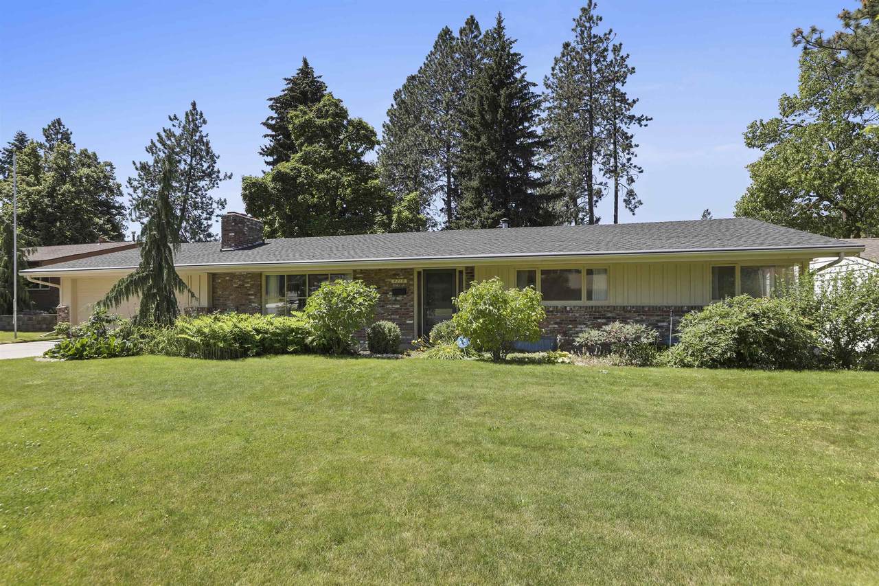 4218 Helena St - Photo 1