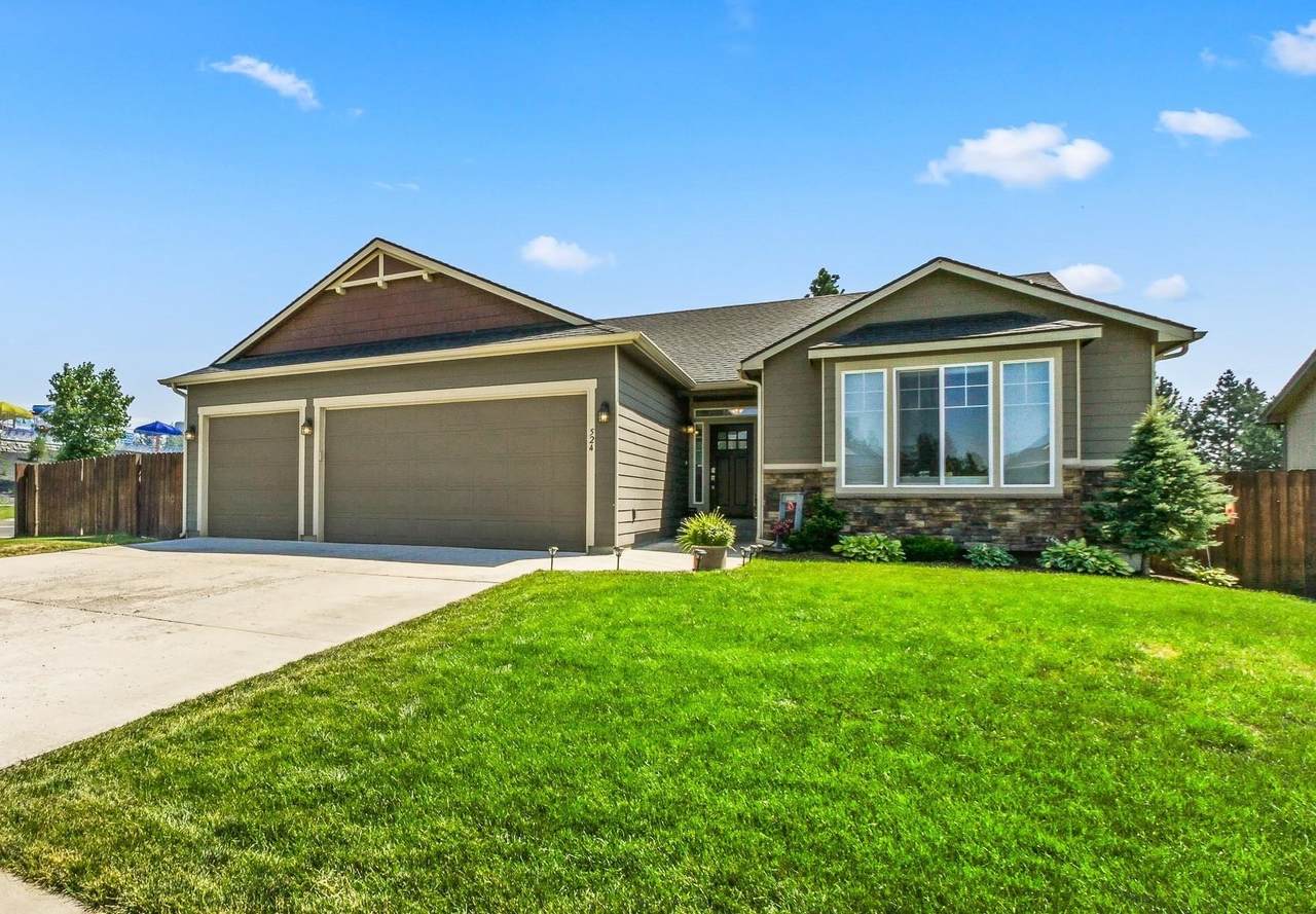 524 Parker Dr - Photo 1