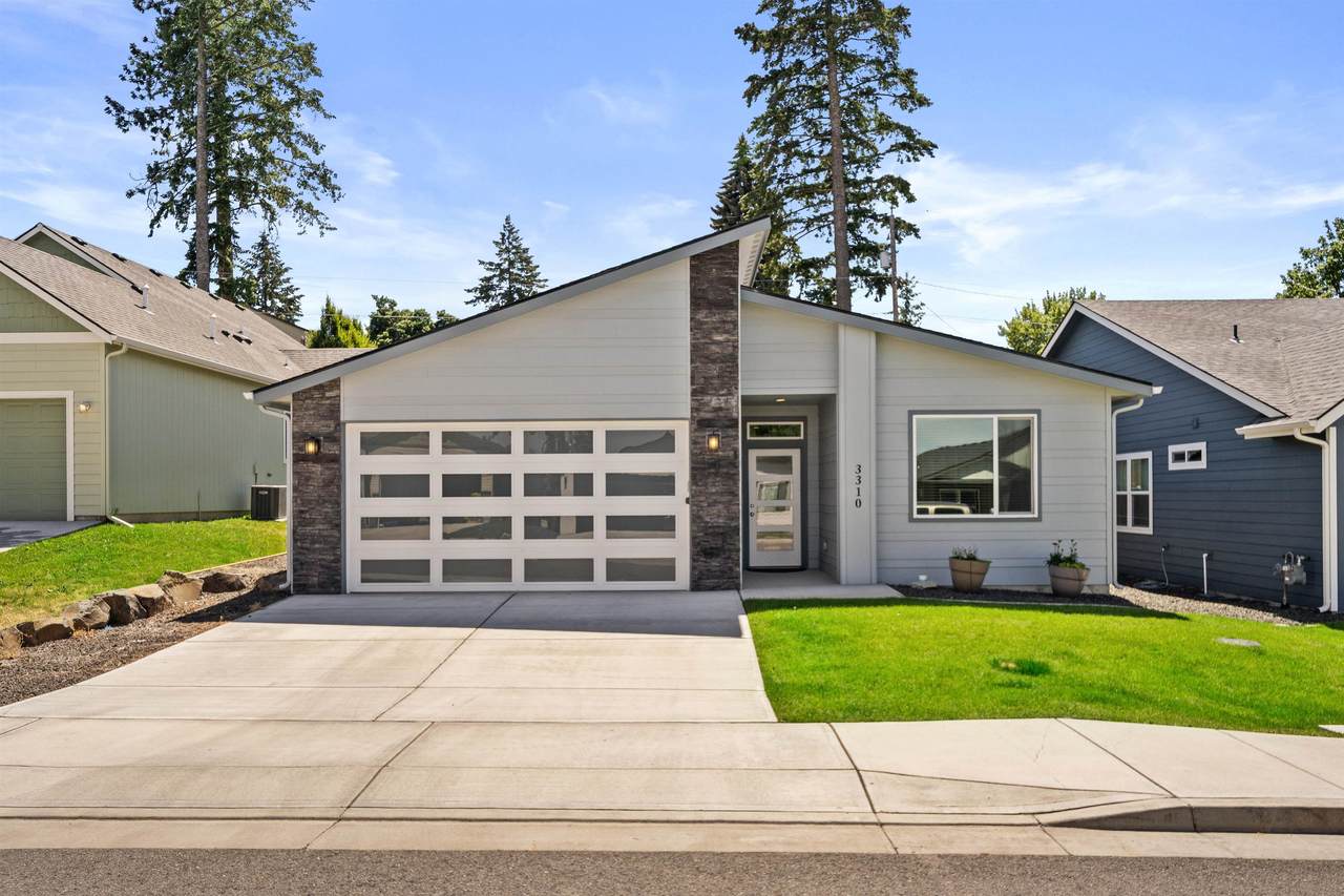 3310 25th Ave - Photo 1