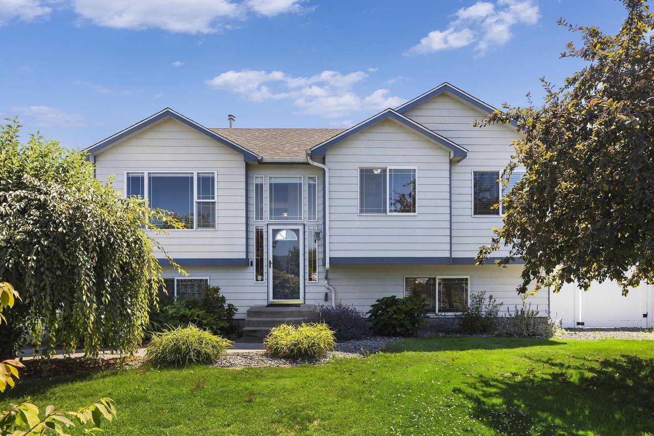 17802 Olive Ln - Photo 1