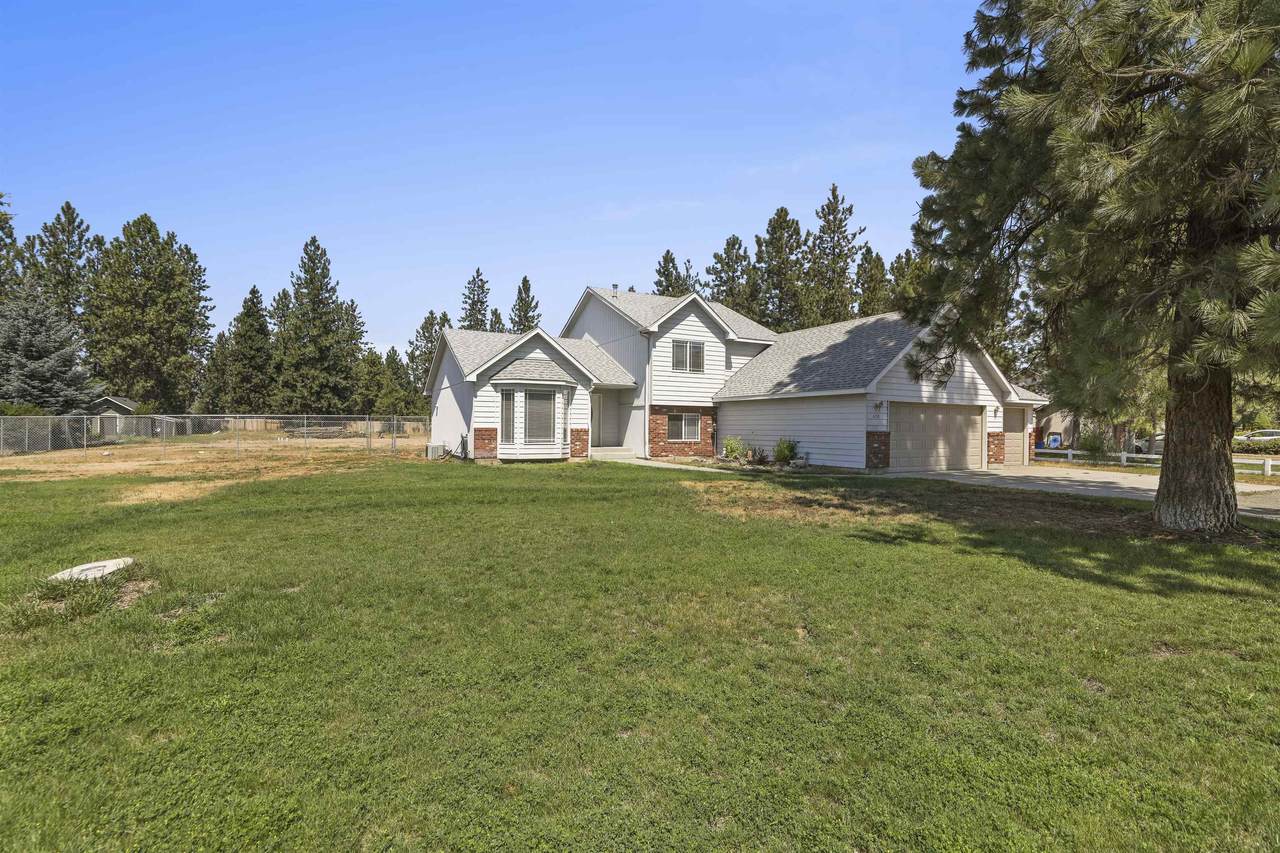 6198 Moriah Dr - Photo 1