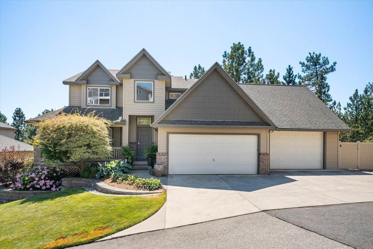 8410 Parkside Ln - Photo 1