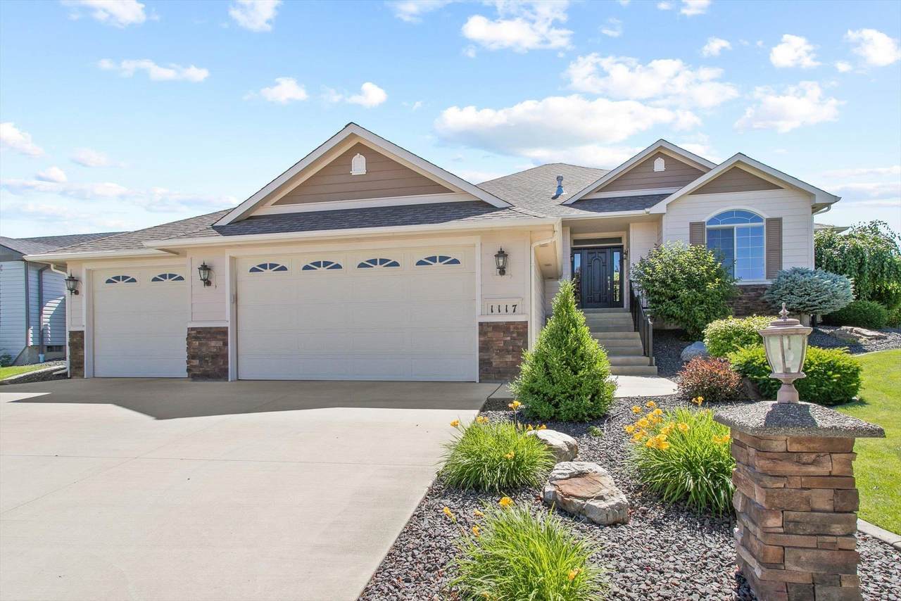 1117 Clara Rd - Photo 1