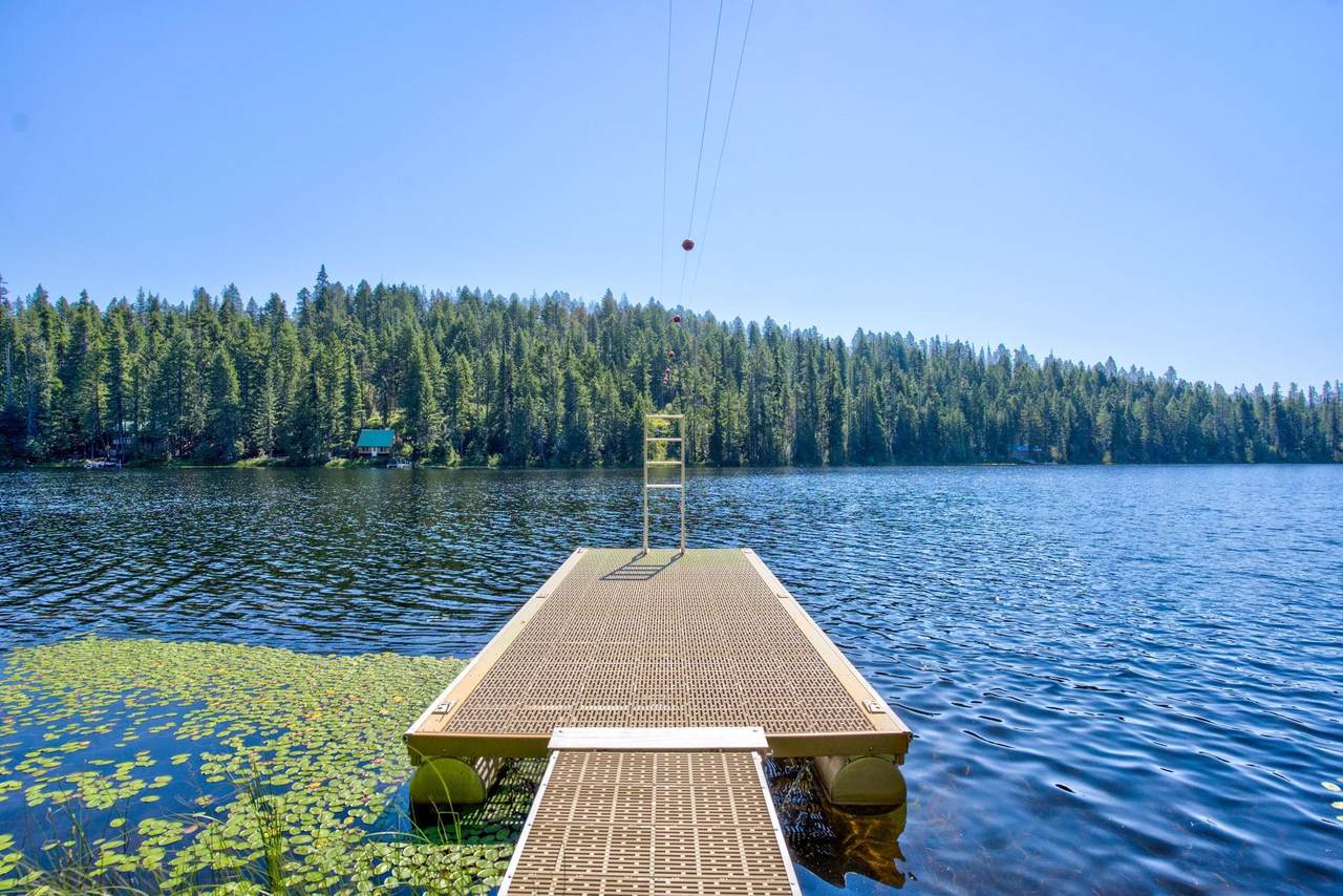 2121 Black Lake Rd - Photo 1