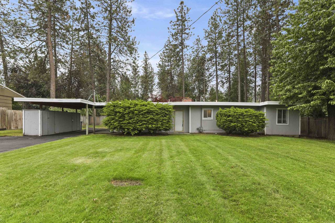 1922 Thurston Ave - Photo 1