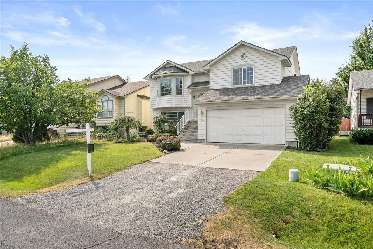 3216 42nd Ave - Photo 1