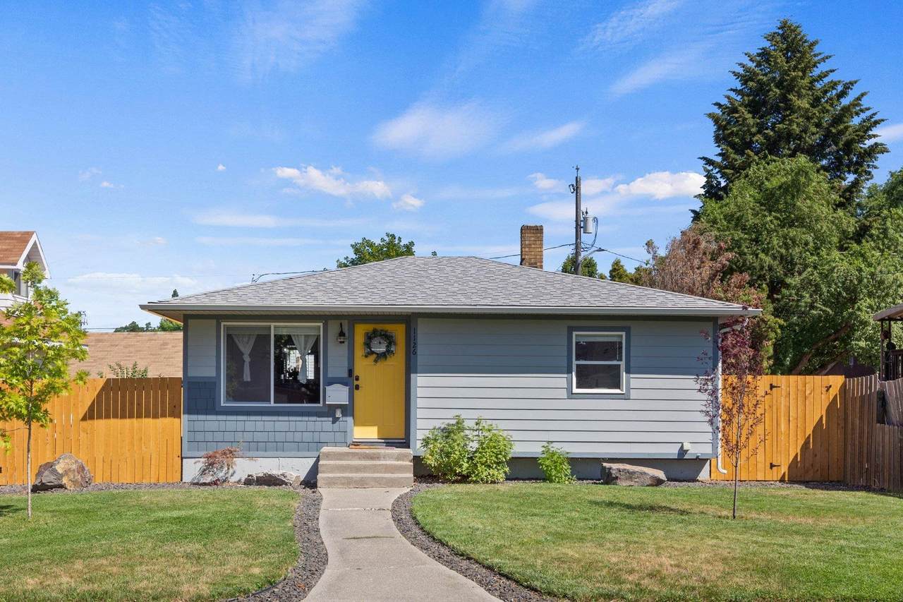 1126 Bismark Ave - Photo 1