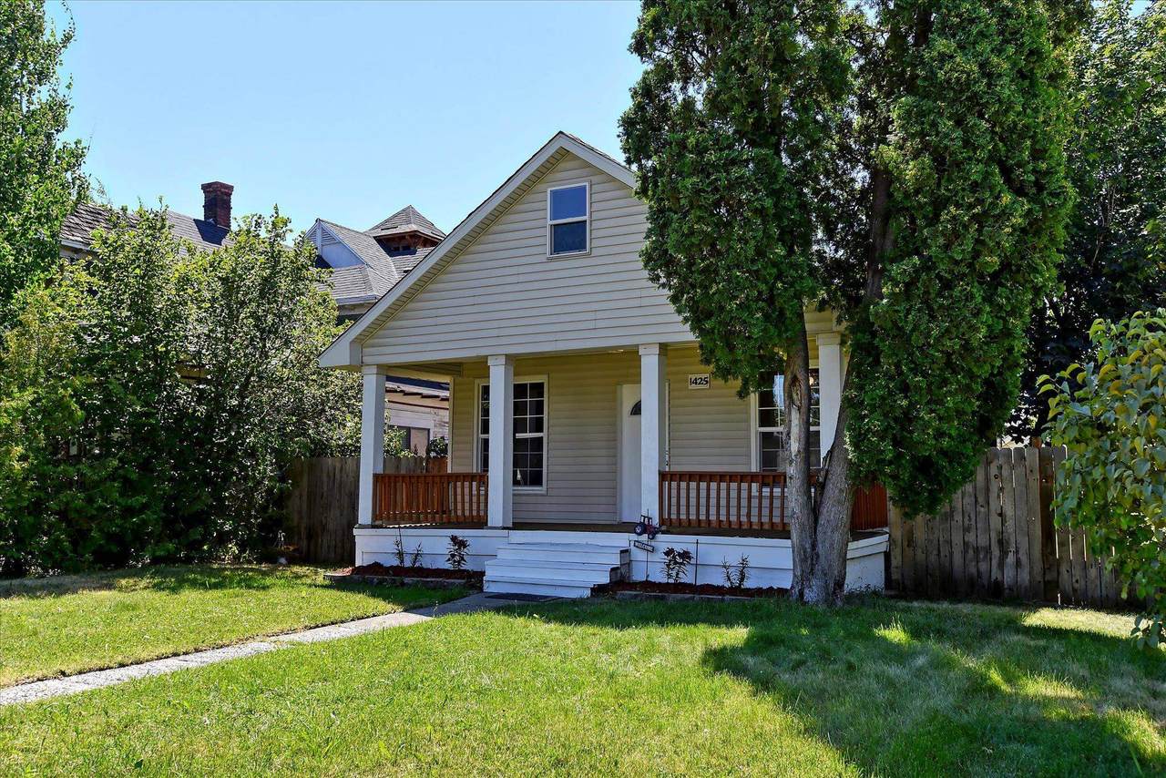 1425 Cleveland Ave - Photo 1