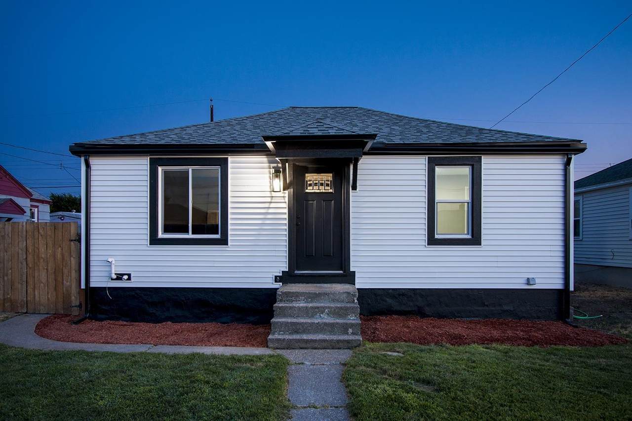 1504 Rich Ave - Photo 1