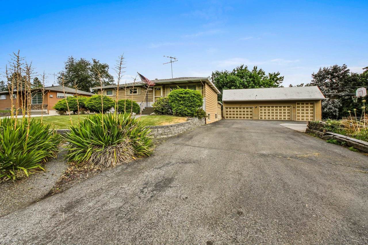 6920 Country Homes Blvd - Photo 1