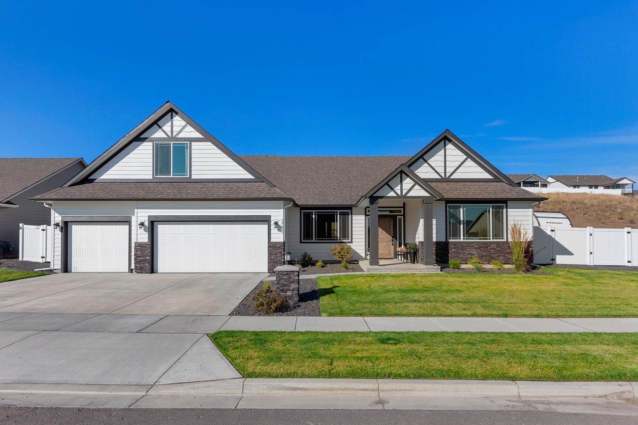 19603 11TH Ave - Photo 1