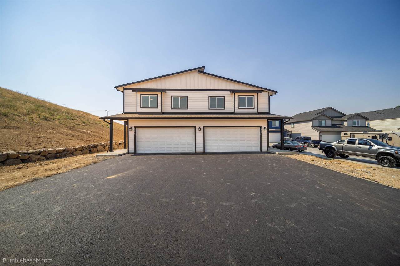 1110 Greenfield Dr - Photo 1