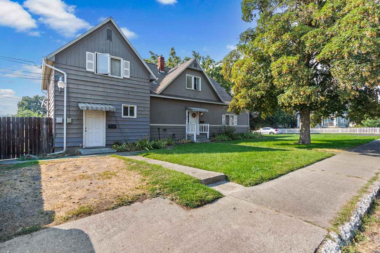 1801 Augusta Ave - Photo 1