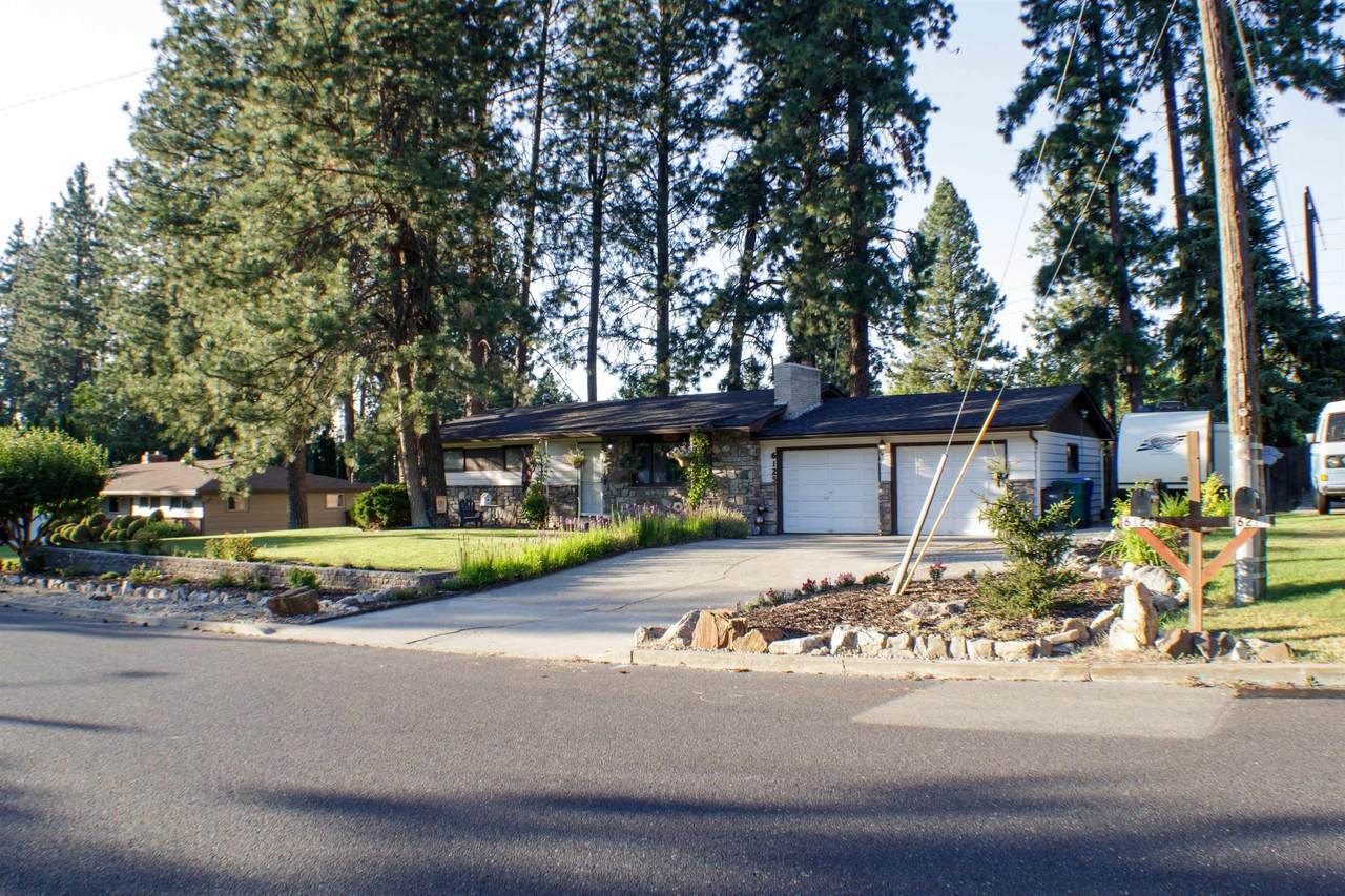 6125 Moreland Dr - Photo 1