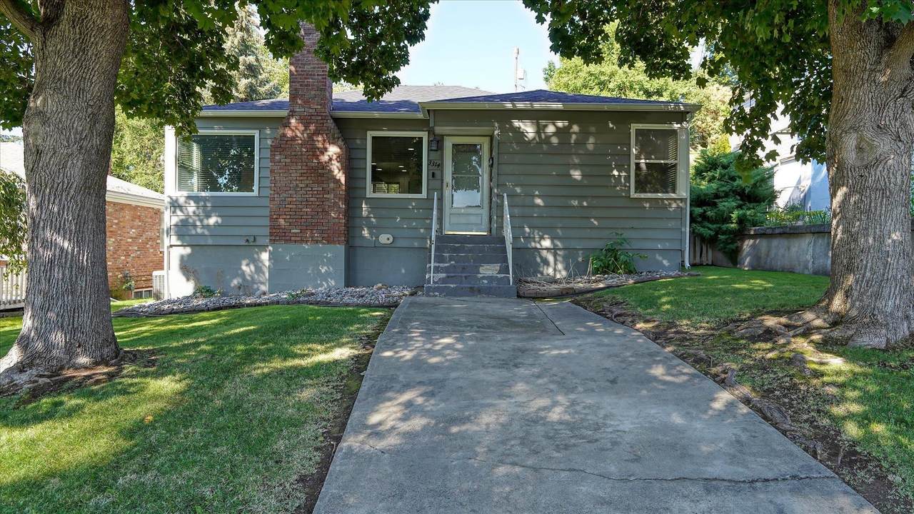 3314 Fairview Ave - Photo 1