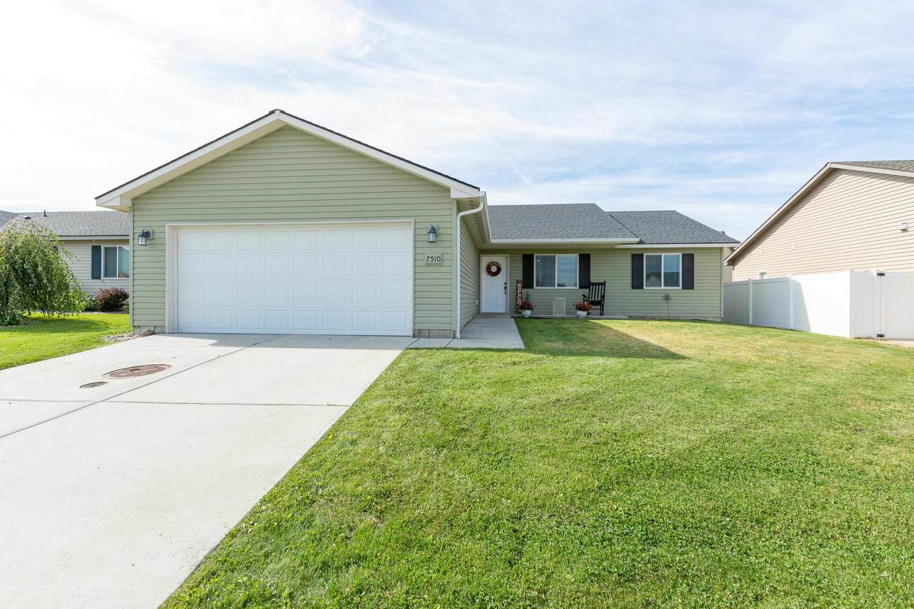 7510 Dana St - Photo 1