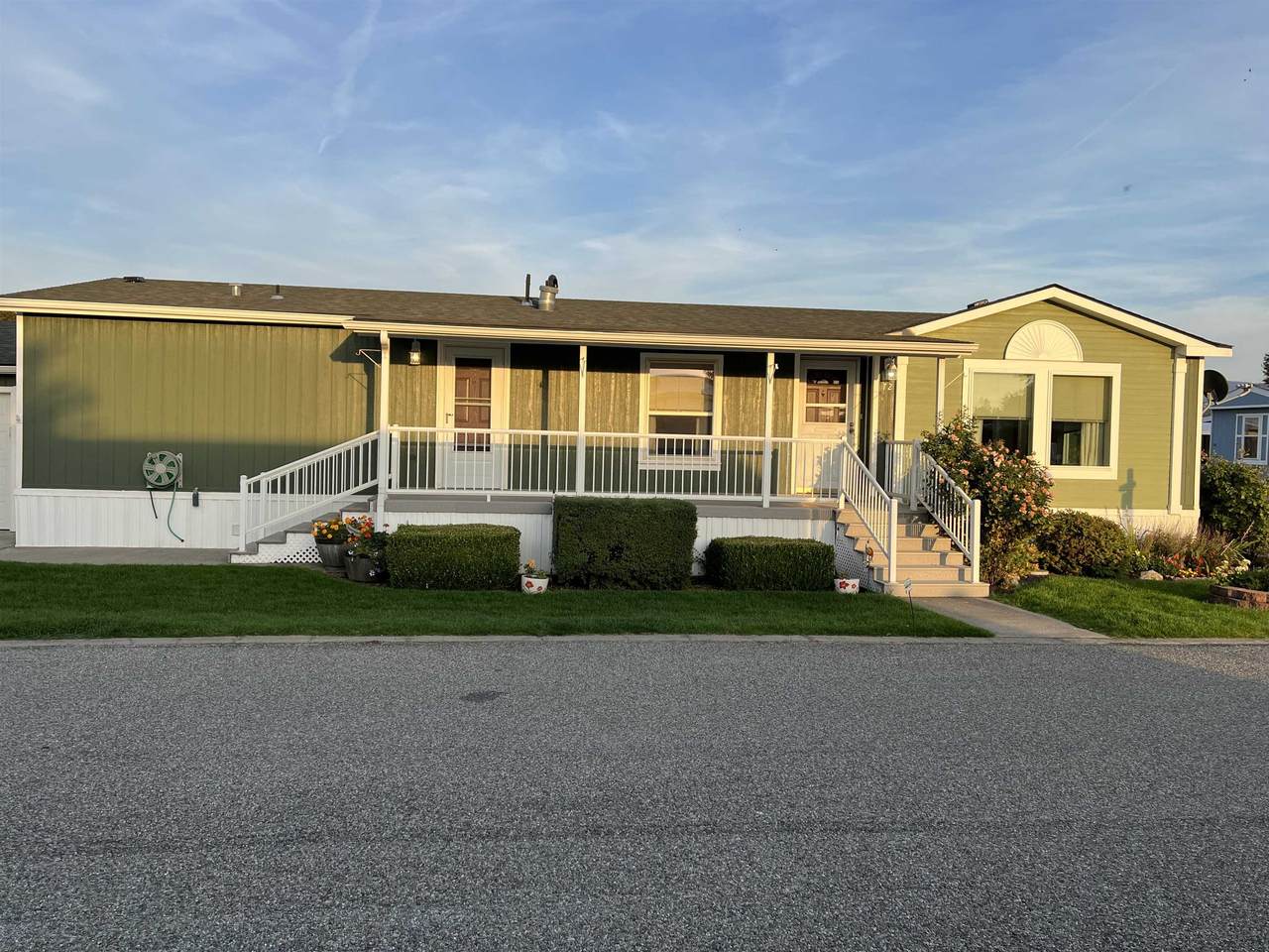 19029-# 72 E Boone Ave - Photo 1