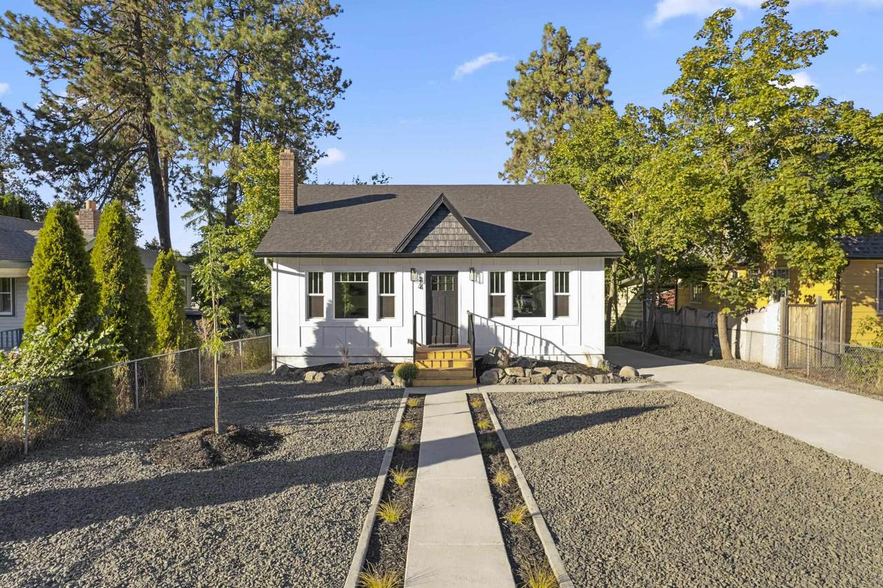 44 29th Ave - Photo 1