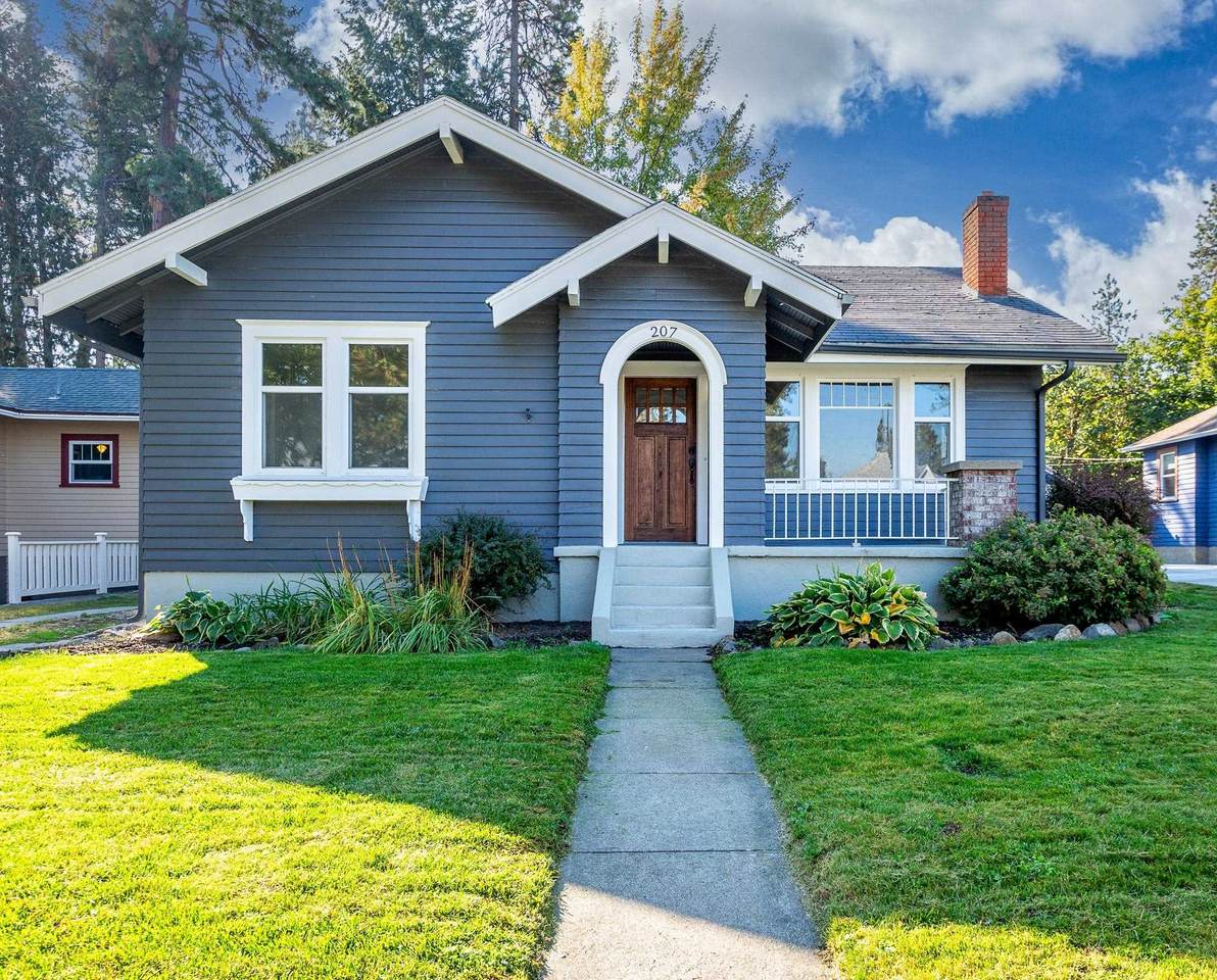 207 27th Ave - Photo 1