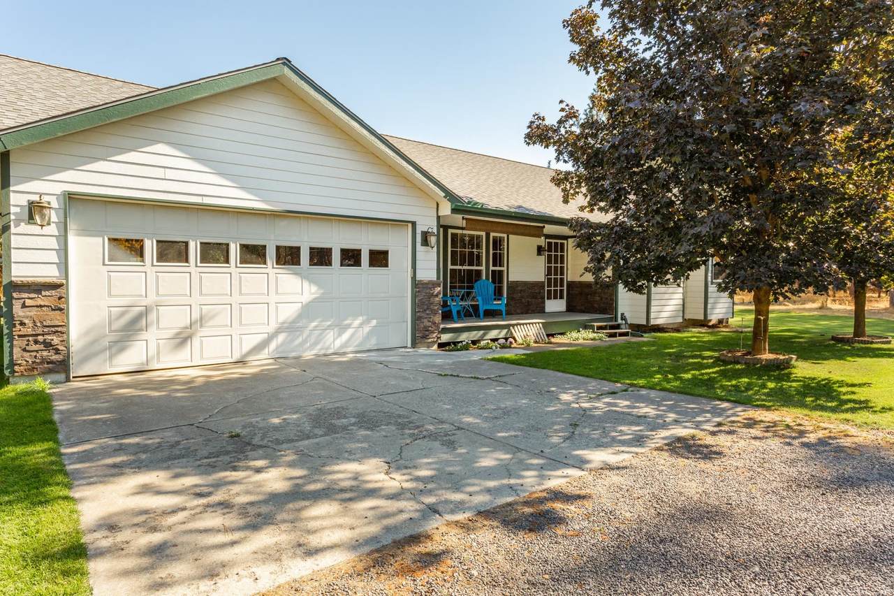 20420 Yale Rd - Photo 1
