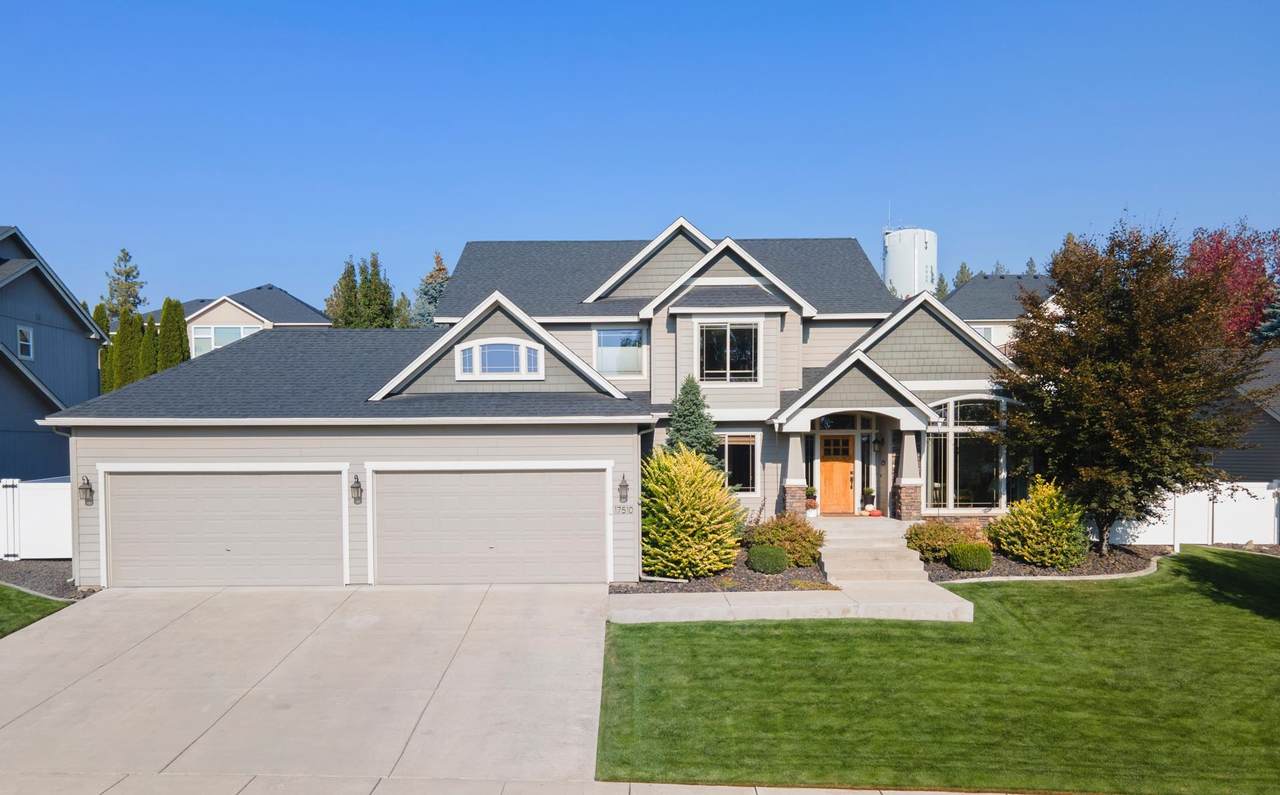 17510 Horseman Dr - Photo 1