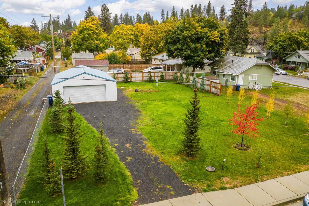 2125 12th Ave - Photo 1