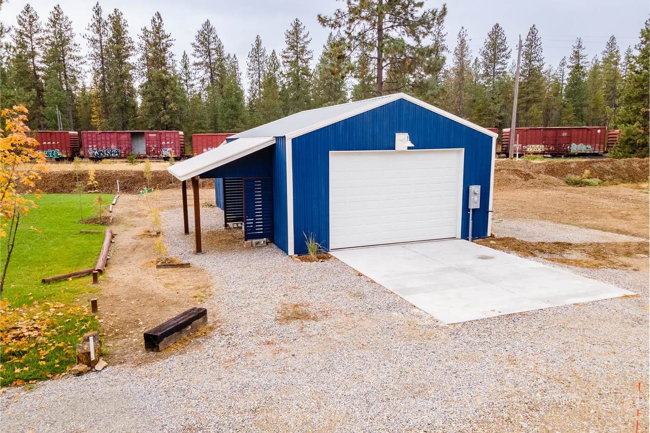4015 Colville Rd - Photo 1