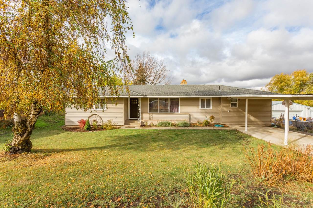 214 Josephine Ave - Photo 1