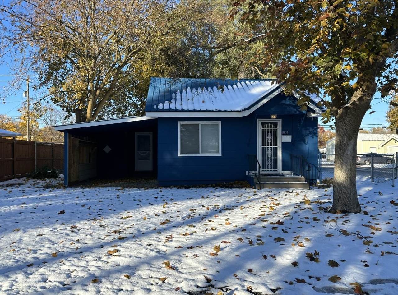 8819 Frederick Ave - Photo 1