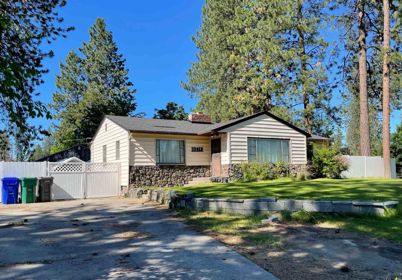 10419 16th Ave - Photo 1