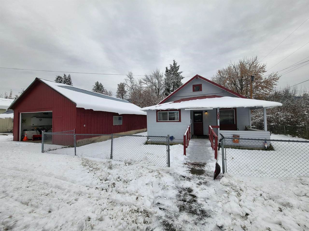 102 1st Ave - Photo 1