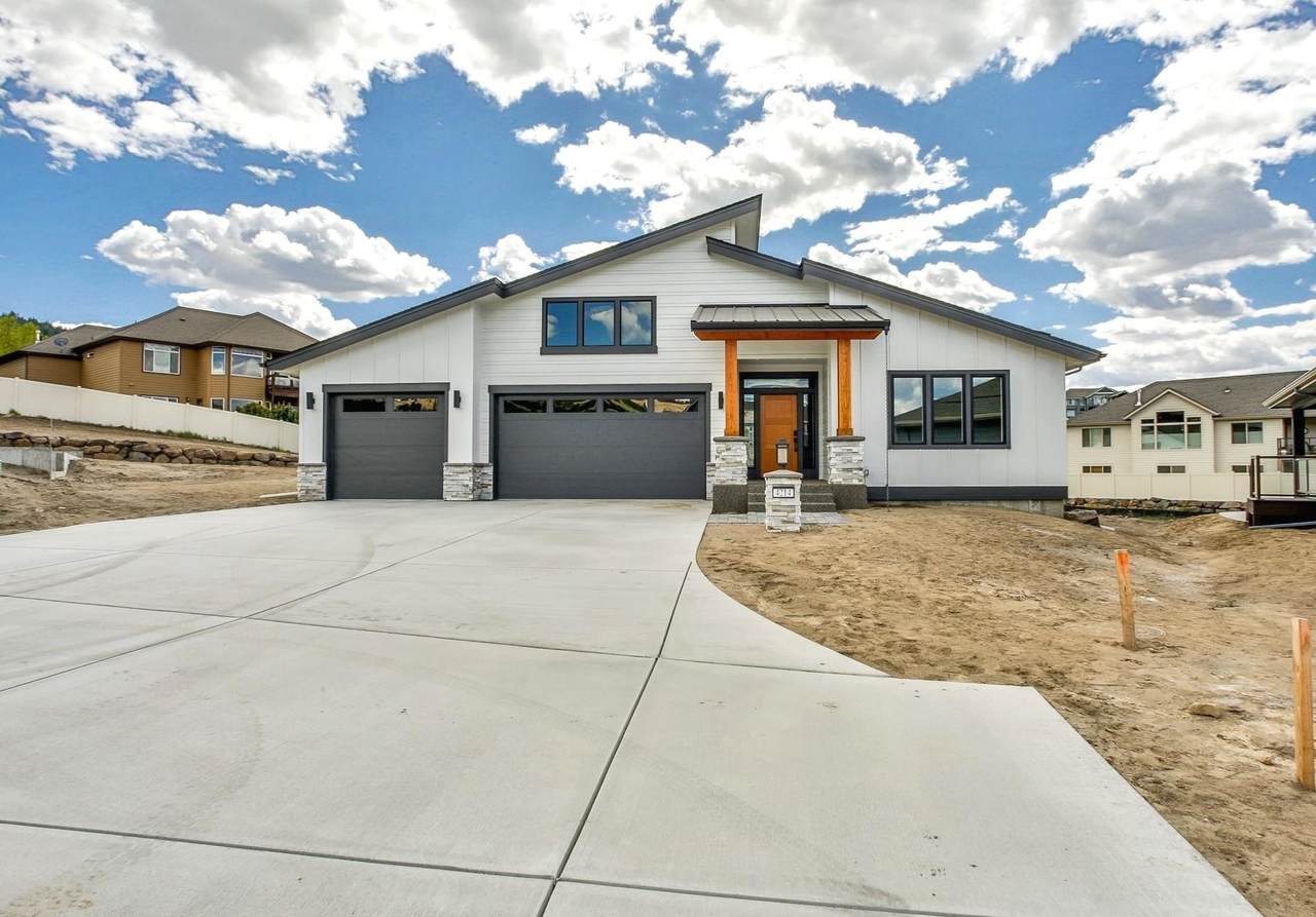 7184 Parkridge Blvd - Photo 1