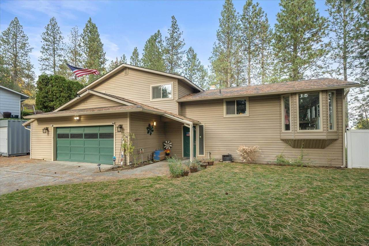 10915 Cimmaron Dr - Photo 1