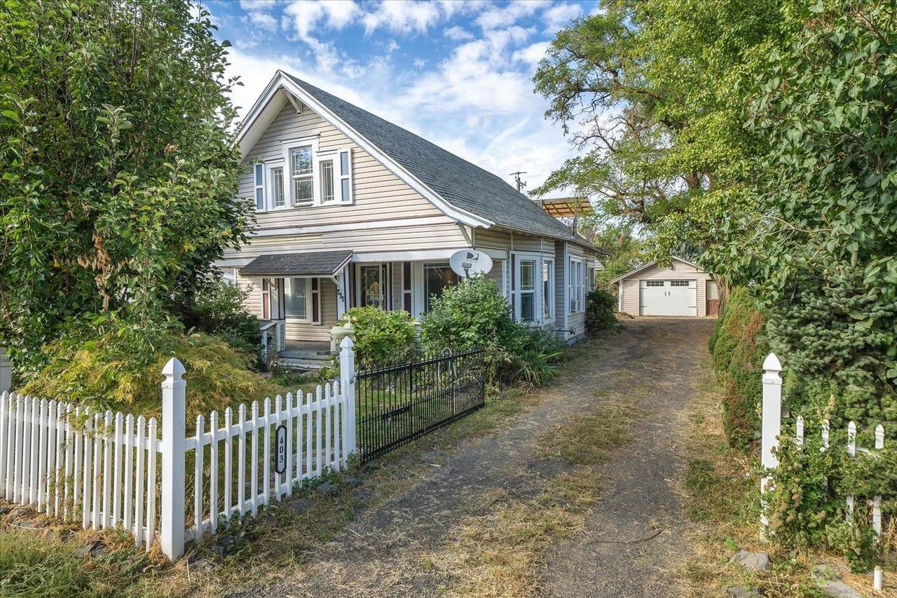 403 Willis St - Photo 1