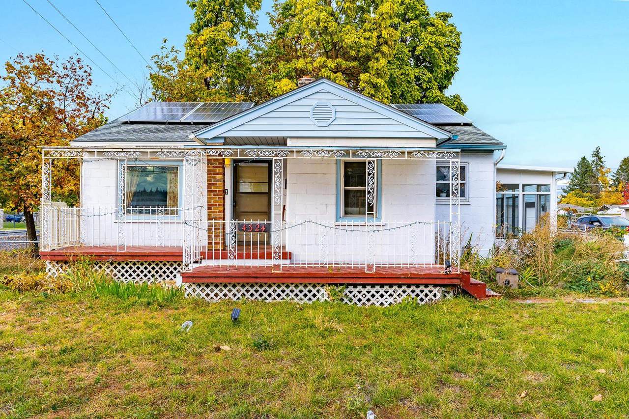 4324 Wellesley Ave - Photo 1