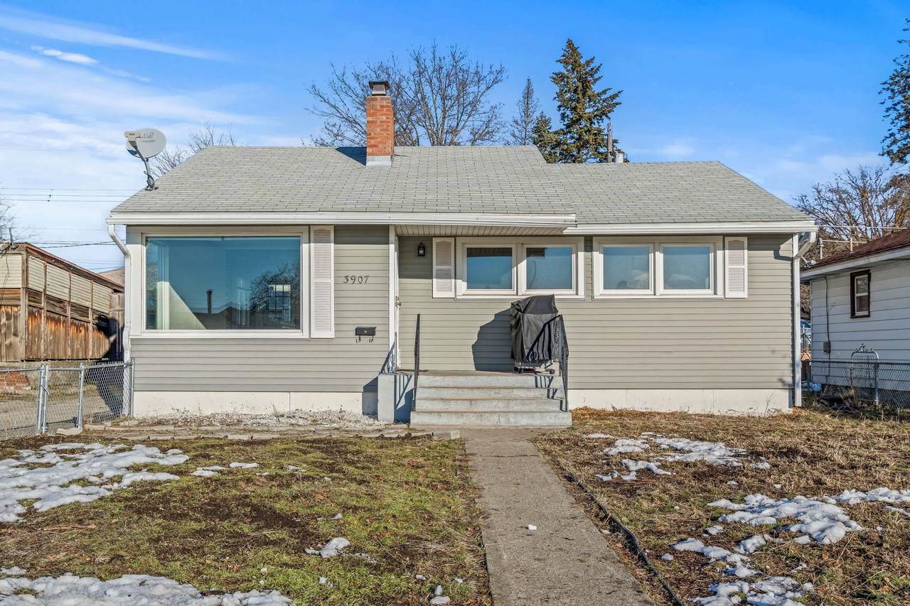 3907 Fairview Ave - Photo 1